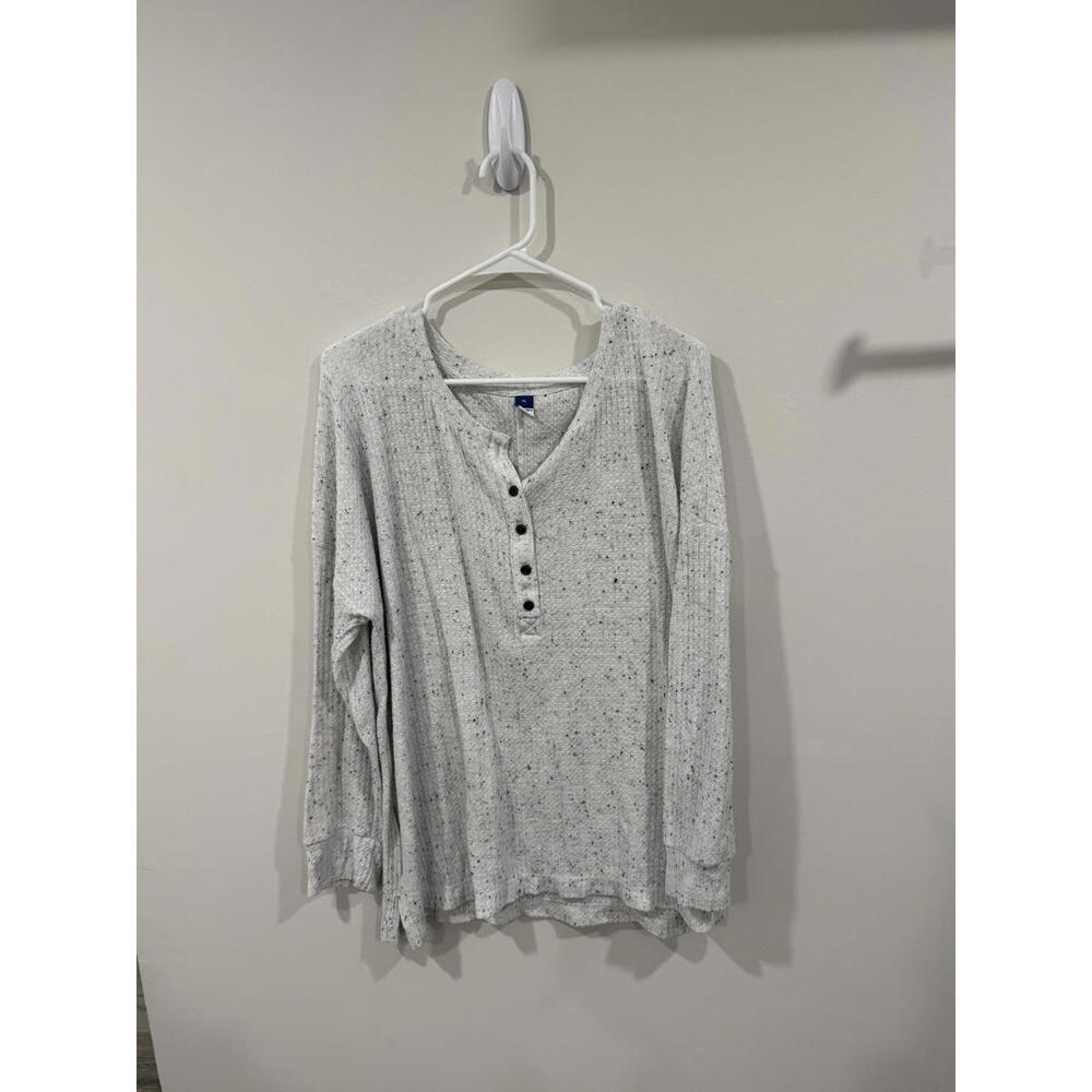 Old Navy XL Long Sleeve Henley Top